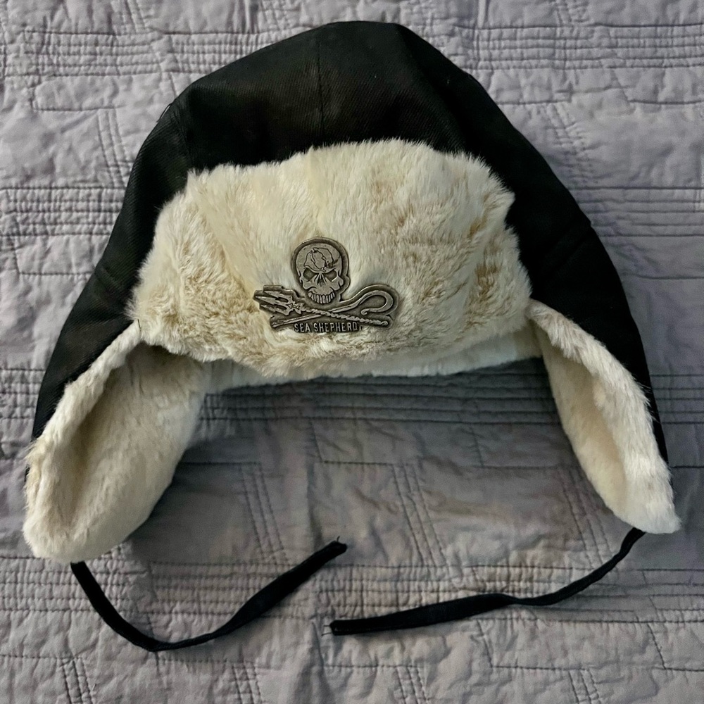 Sea Shepherd Hoodlamb Hat